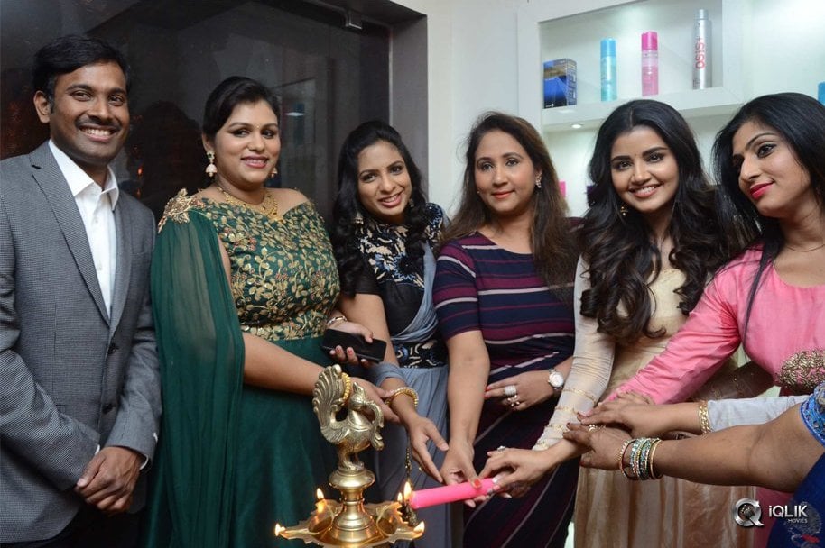 Anupama-Parameshwaran-Inaugurates-ABC-Clinic-at-Banjara-Hills